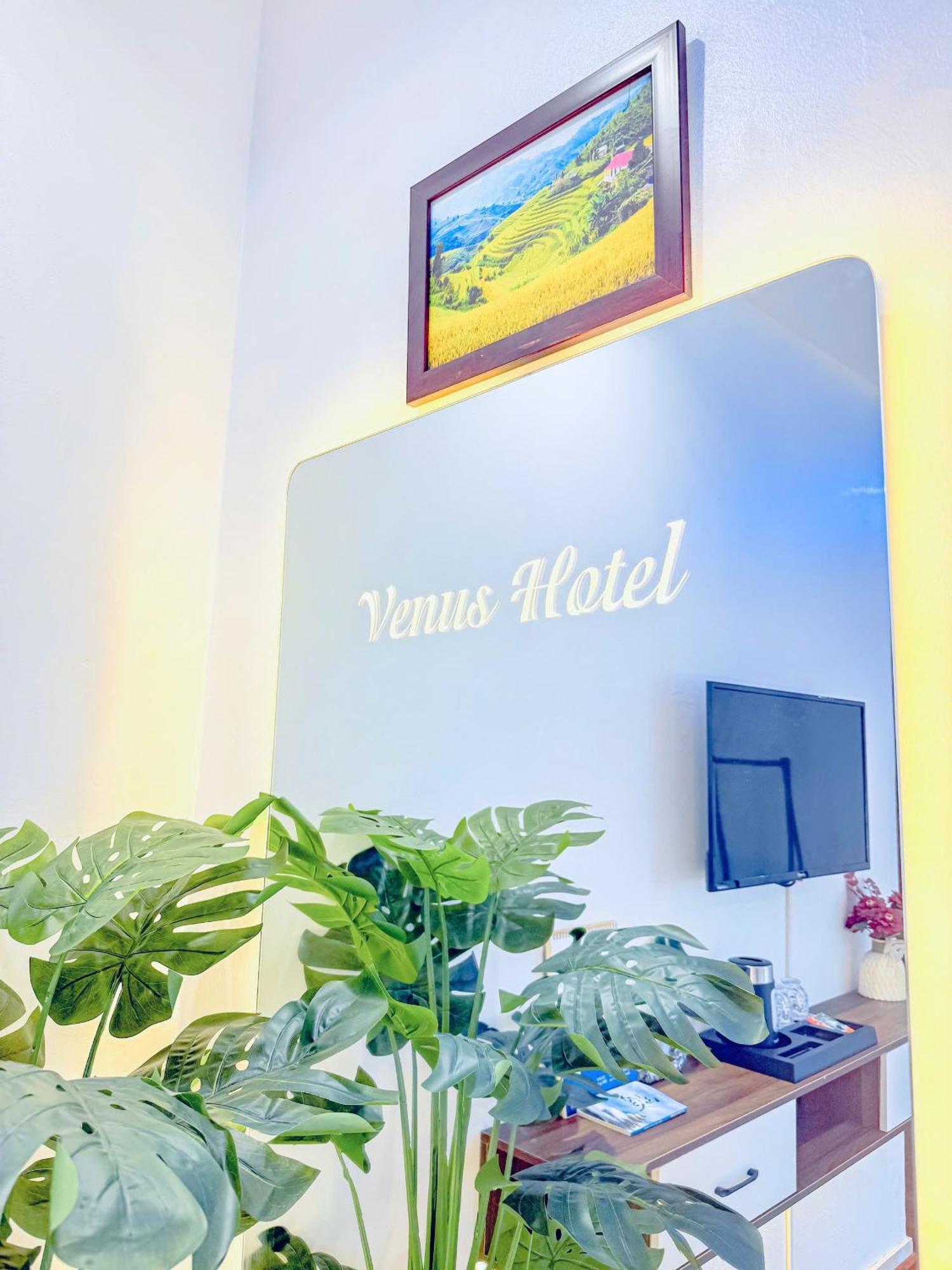 Venus Hotel Catba Dong Khe Sau Exterior foto